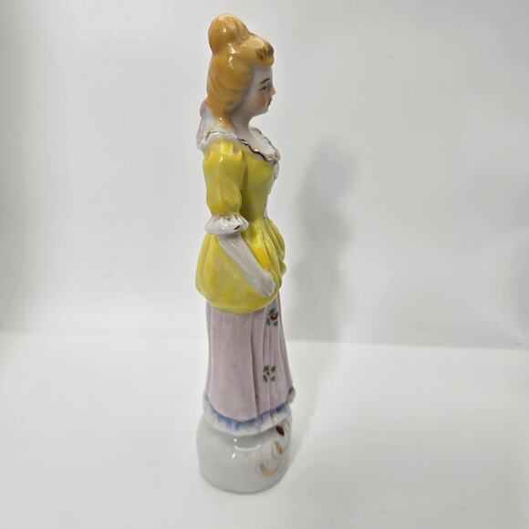 Wade England Porcelain Figurine Lady in Yellow Dress Hand-Painted Vintage - Picture 4 of 7